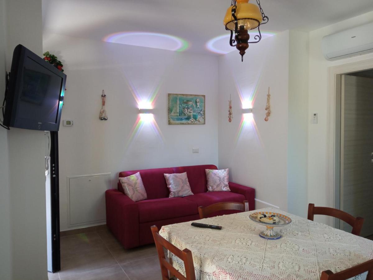 La Vela Fronte Mare Apartment