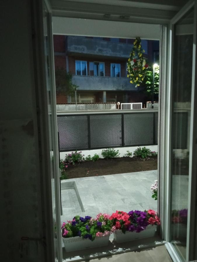 La Vela Fronte Mare Apartment *