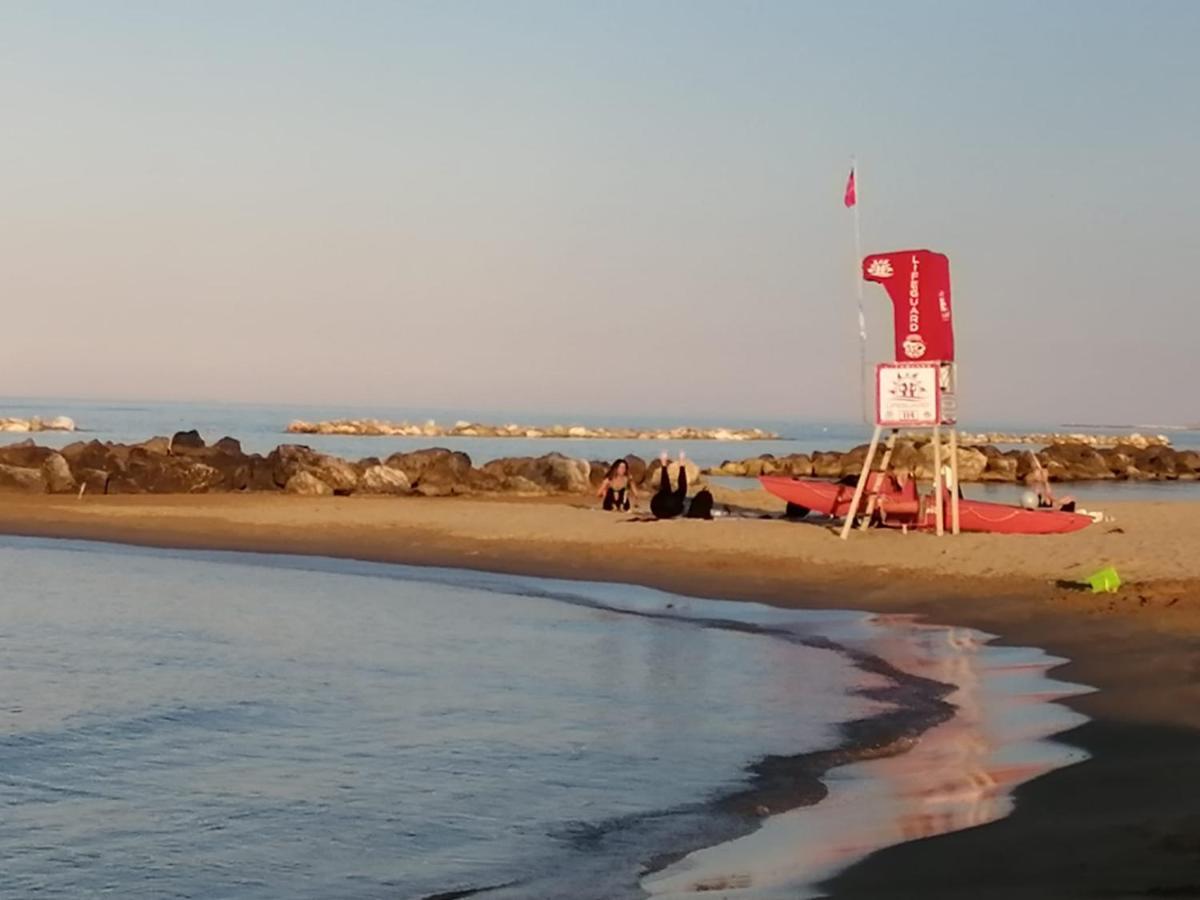 La Vela Fronte Mare